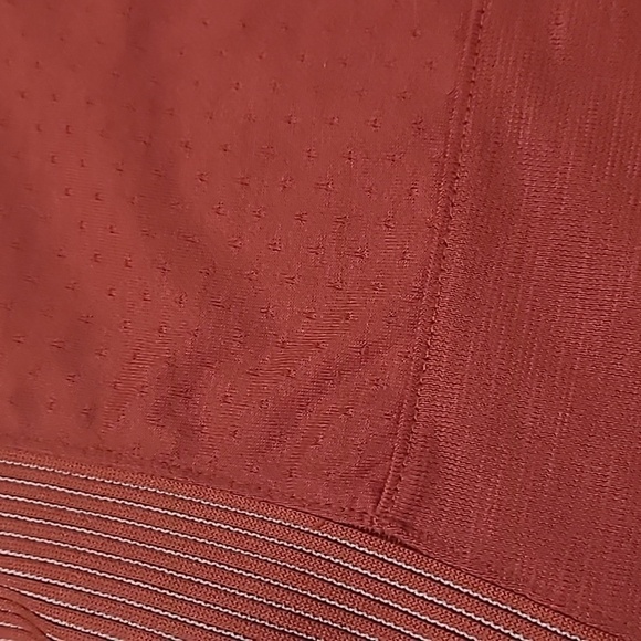 Nike Dri-FIT Team Player Size L Long Sleeve UV Crew Shirt CW3539-613 Crimson - Picture 9 of 9